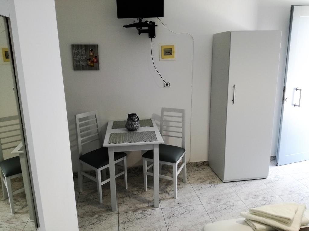 Ferienwohnung Venus De Milo Adamantas  Exterior foto